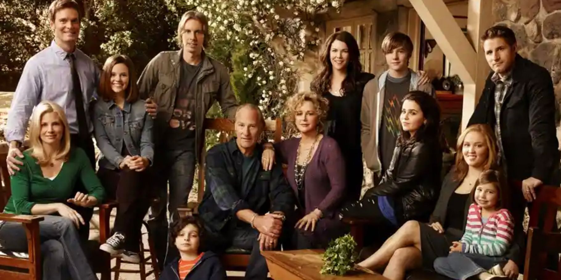 The Braverman family gathers in the backyard in Parenthood