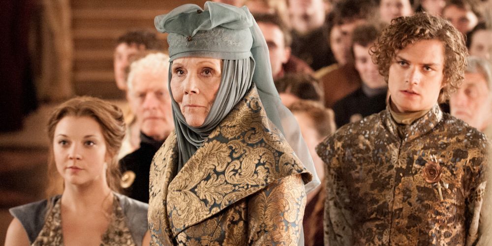 Margaery, Olenna, and Loras Tyrell look upset in Game Of Thrones.