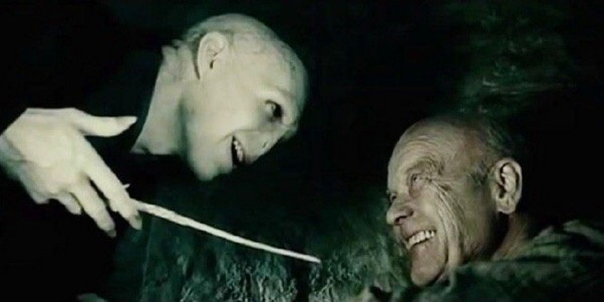 Voldemort interrogating an older Grindelwald in Harry Potter and the Deathly Hallows Part 1