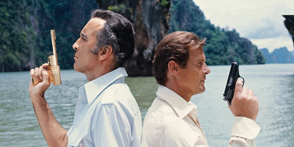James Bond and Francisco Scaramanga duel one another in The Man With the Golden Gun movie