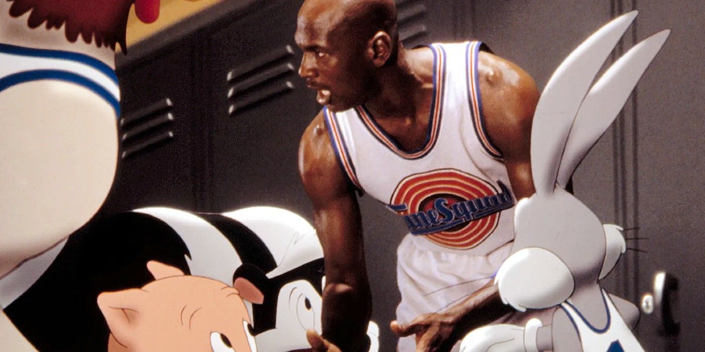 Michael Rallies The Tune Squad In Space Jam