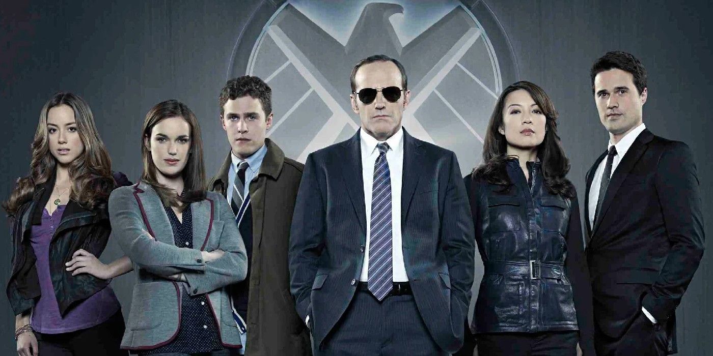 Agent Coulson leads his team in Agents Of SHIELD, including Quake