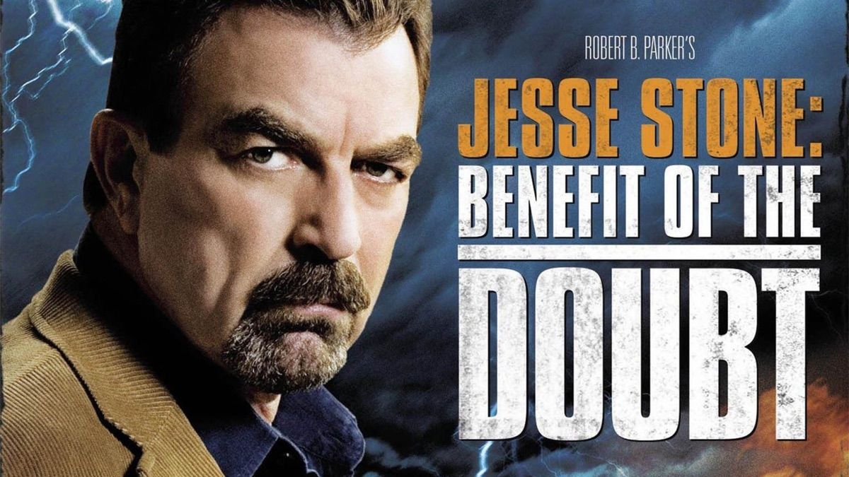 Tom Selleck parece severo em um pôster de Jesse Stone: Benefício da Dúvida