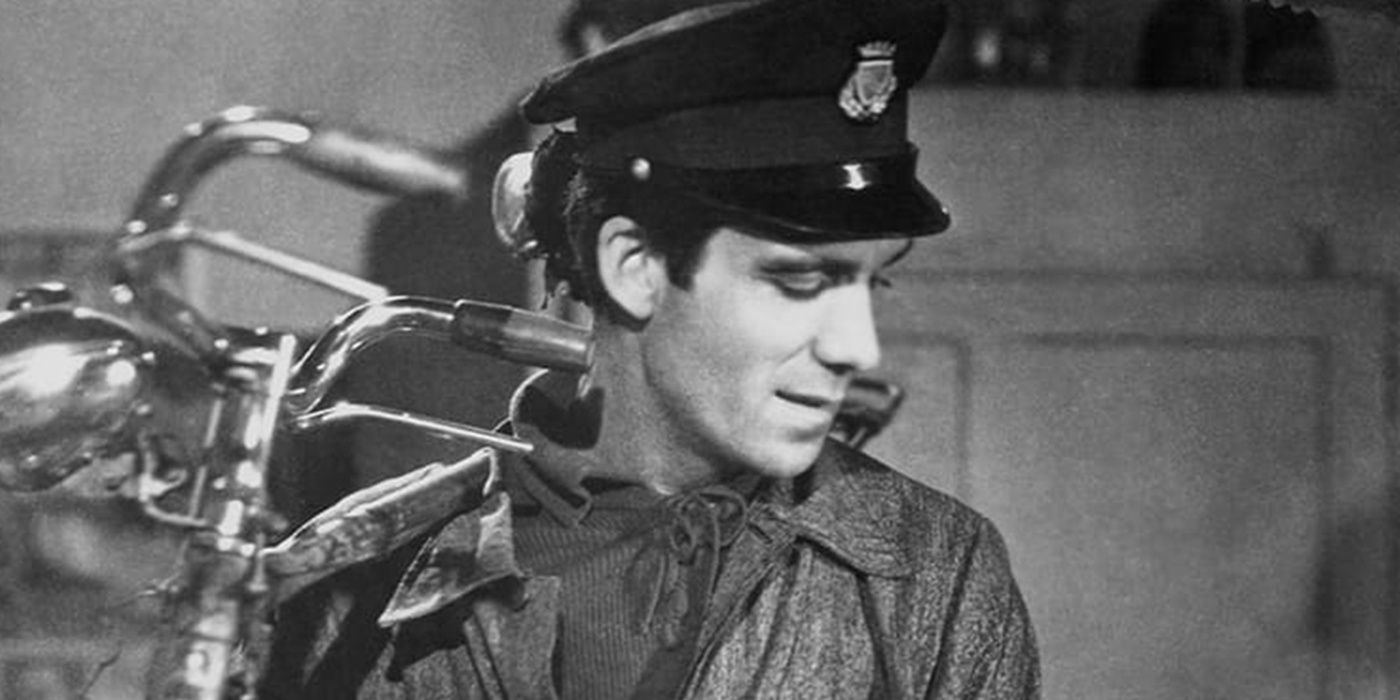 Bicycle Thieves, an Italian film 