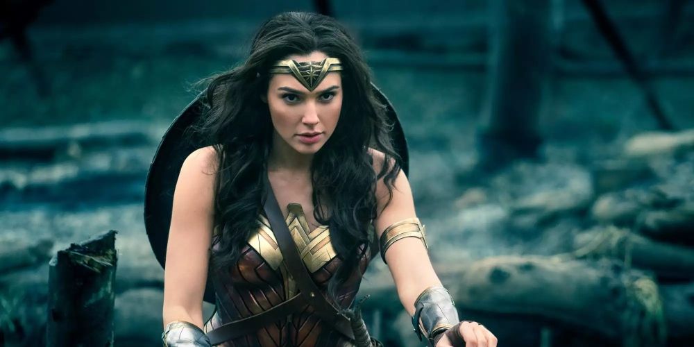 Diana Prince Wonder Woman charges into No Man's Land in Wonder Woman movie