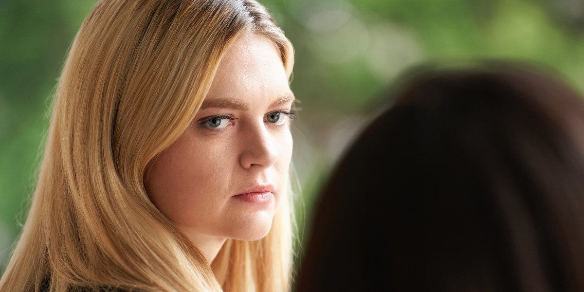 Legacies -- “Not All Who Wander Are Lost” -- Image Number: LGC408a_0094r -- Pictured (L - R): Jenny Boyd as Lizzie Saltzman -- Photo: Chris Reel/The CW -- © 2022 The CW Network, LLC. All Rights Reserved.