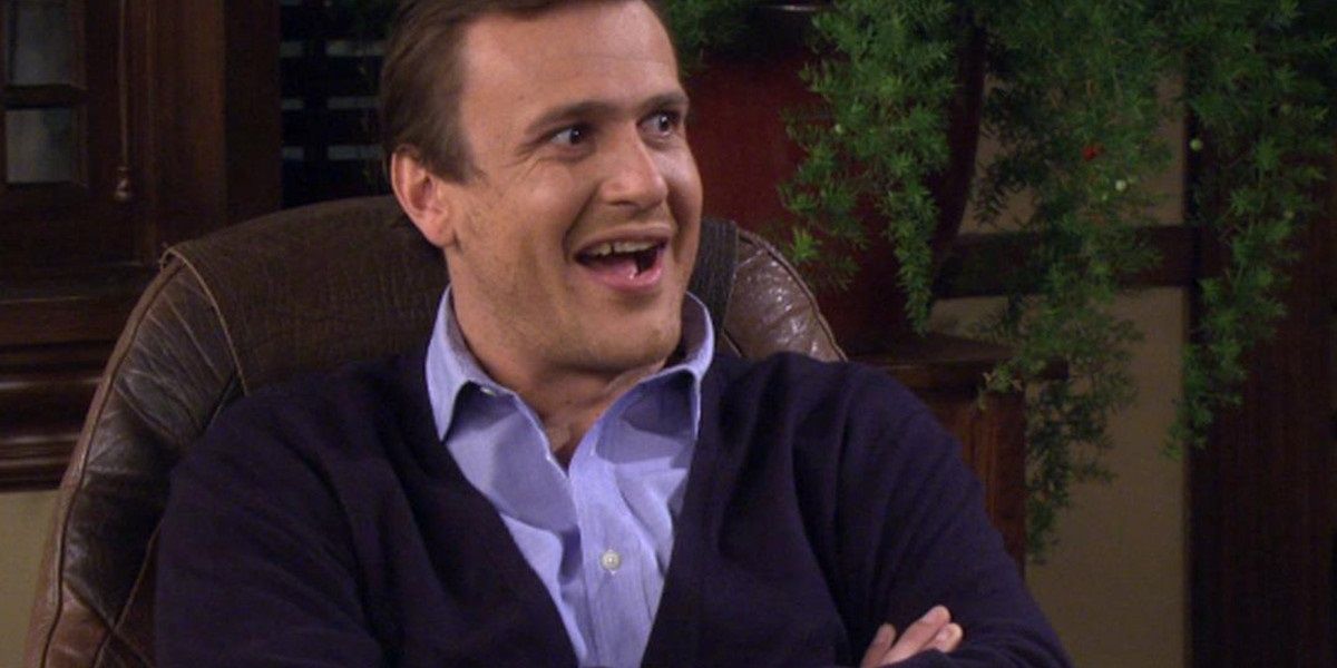 Marshall Eriksen sorrindo em How I Met Your Mother.