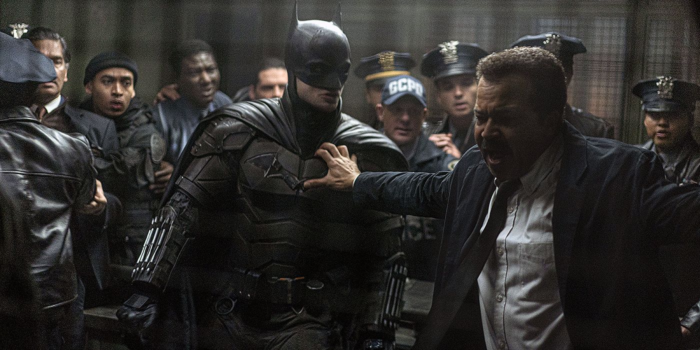 Movies Jeffrey Wright as James Gordon and Robert Pattinson as Batman in The Batman