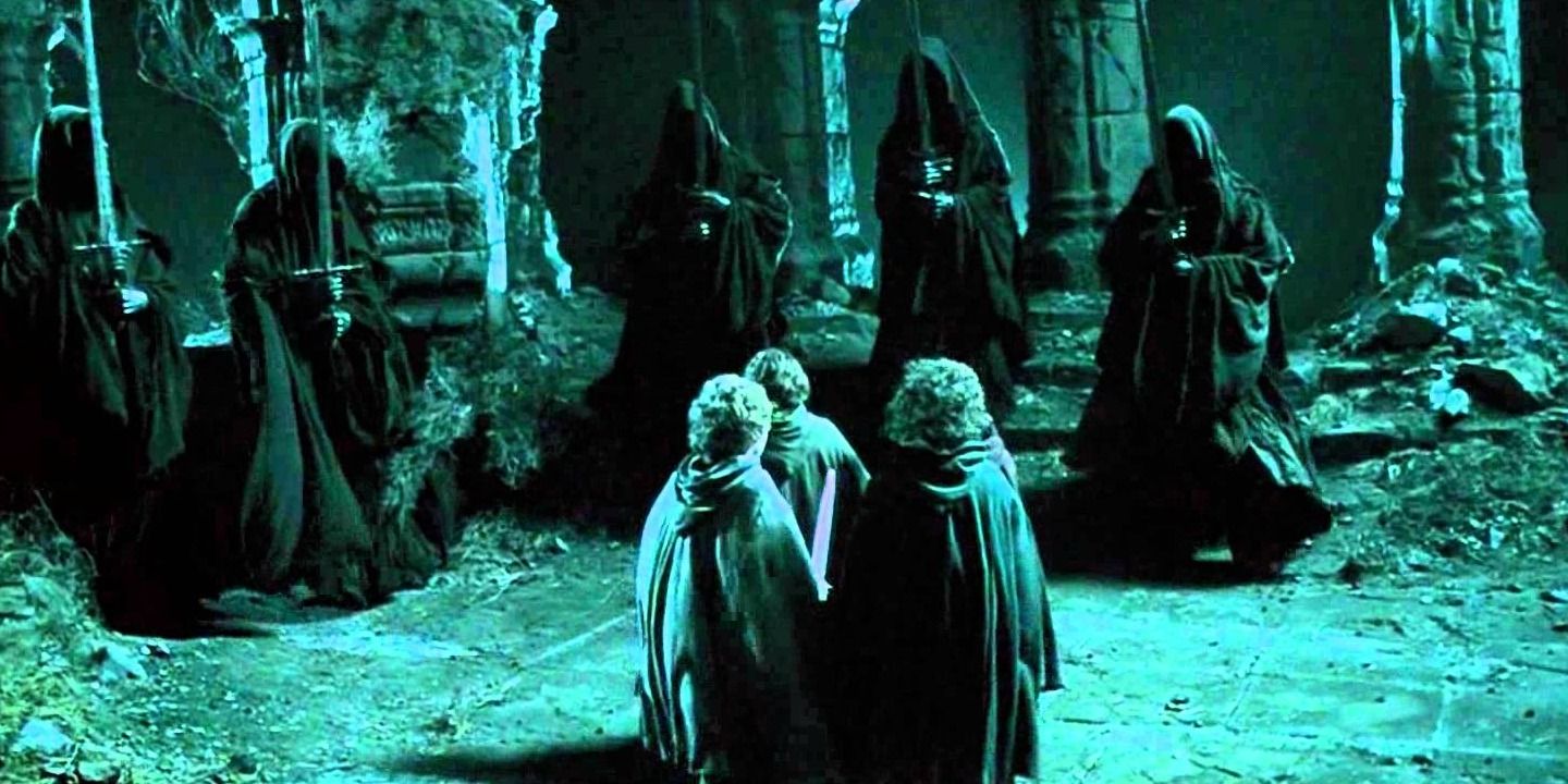 The Hobbits vs. The Nazgul - Fellowship of the Ring
