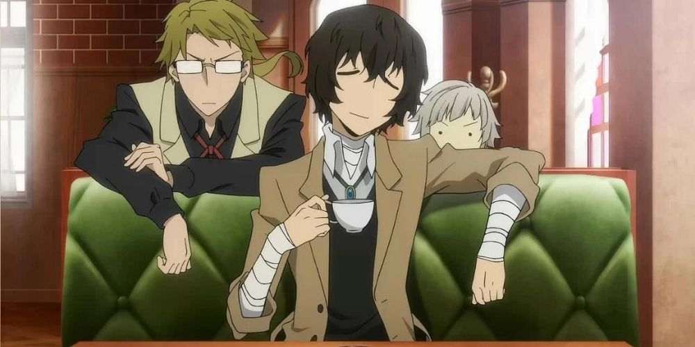 Doppo glaring at Dazai while Atsushi hides behind chair in Bungou Stray Dogs.