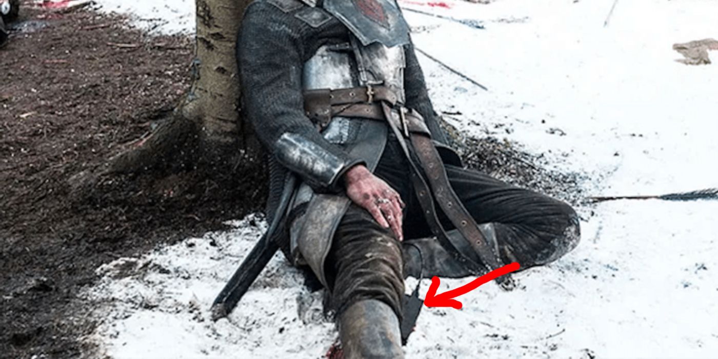 Um tijolo de carregamento está sob a perna de Stannis em Game of Thrones.