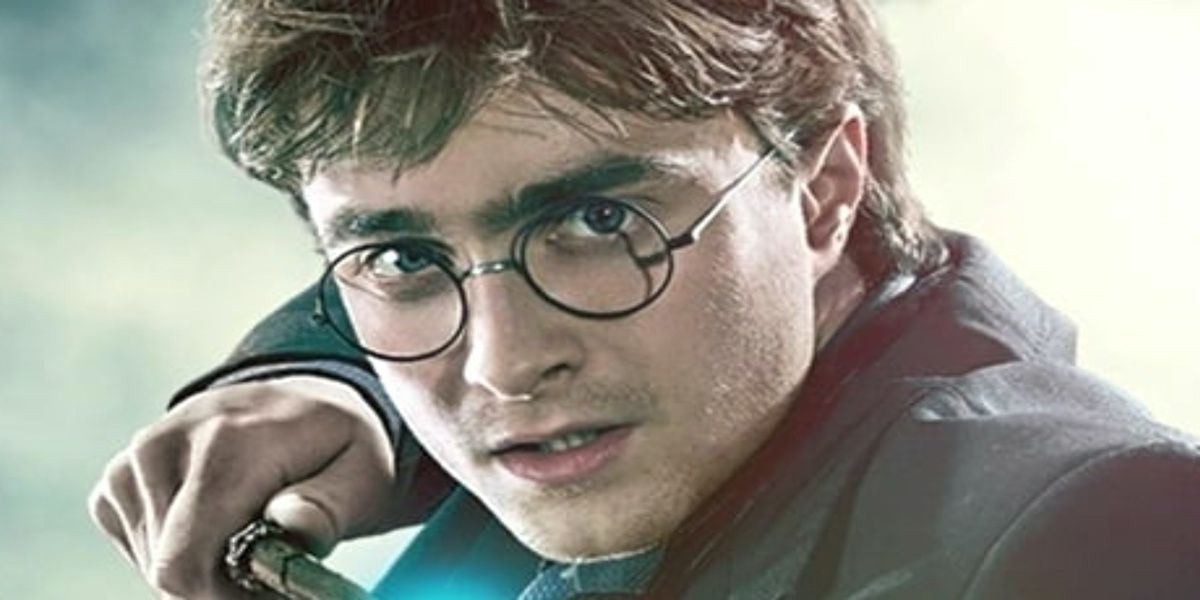 Harry Potter in the Deathly Hallows close up