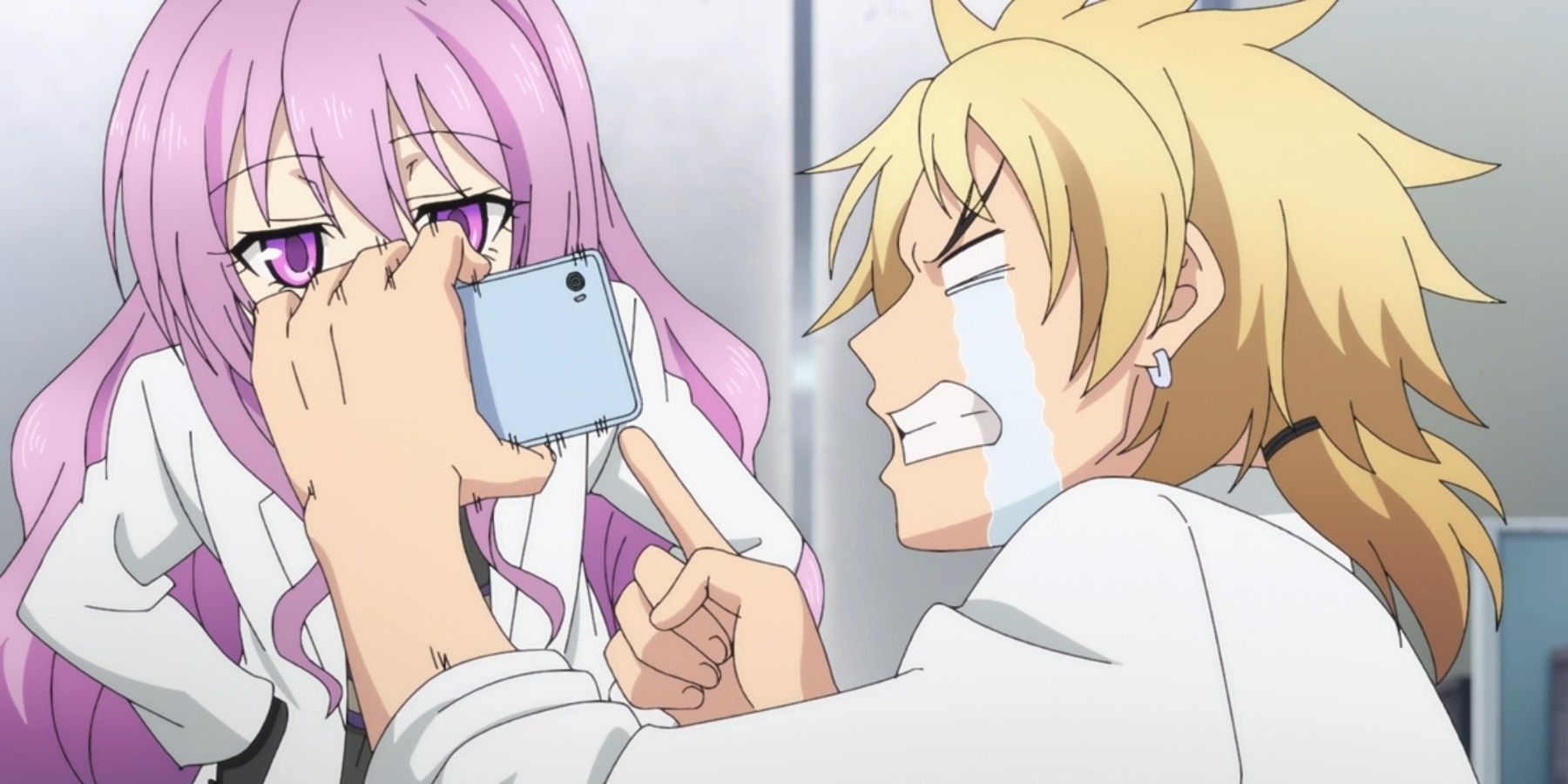 Kosuke with the Ena phone game
