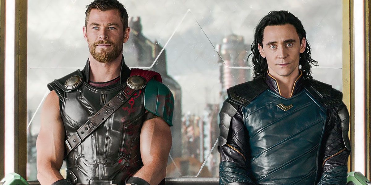 Loki Laufeyson and Thor Odinson in Thor: Ragnarok.