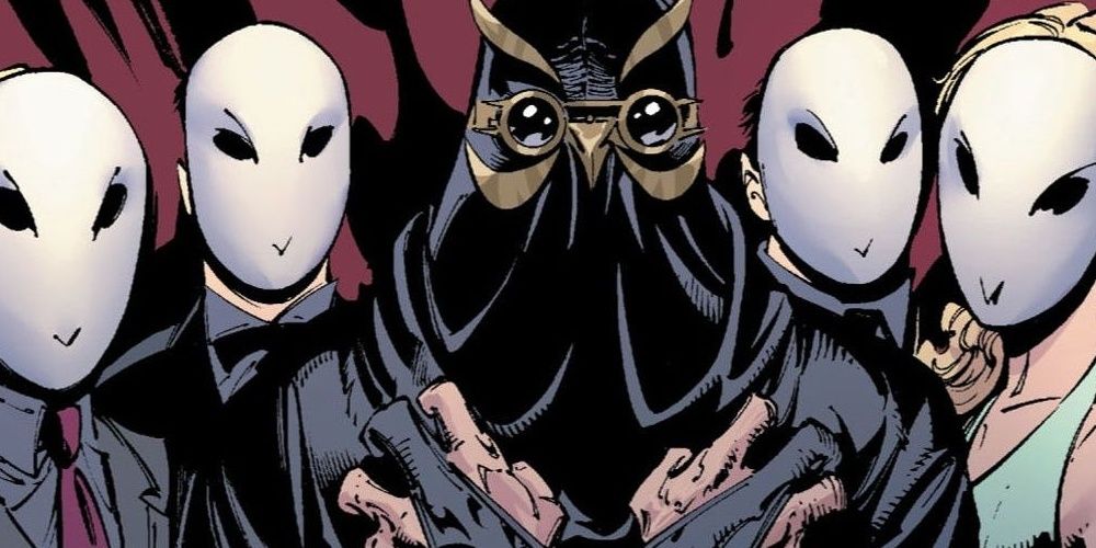 Talon stands with the Court of Owls in Batman comics