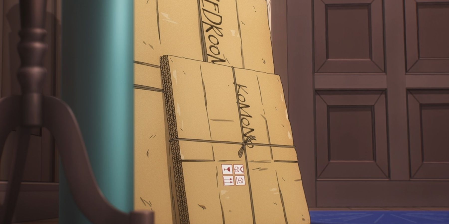 Spy x Family: Yor's Moving Boxes Are the Most Subtle Hint on Her Character