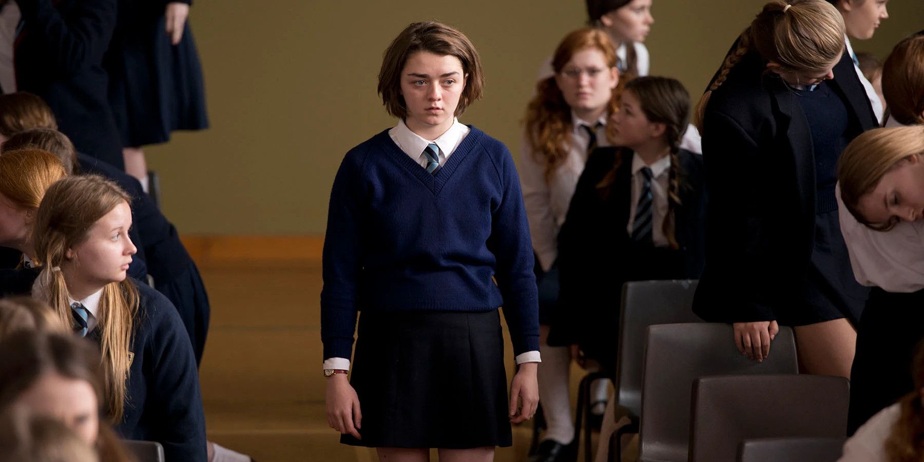 maisie williams in the falling