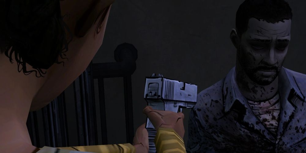 Clementine shoots Lee Everett in Telltale's the Walking Dead game