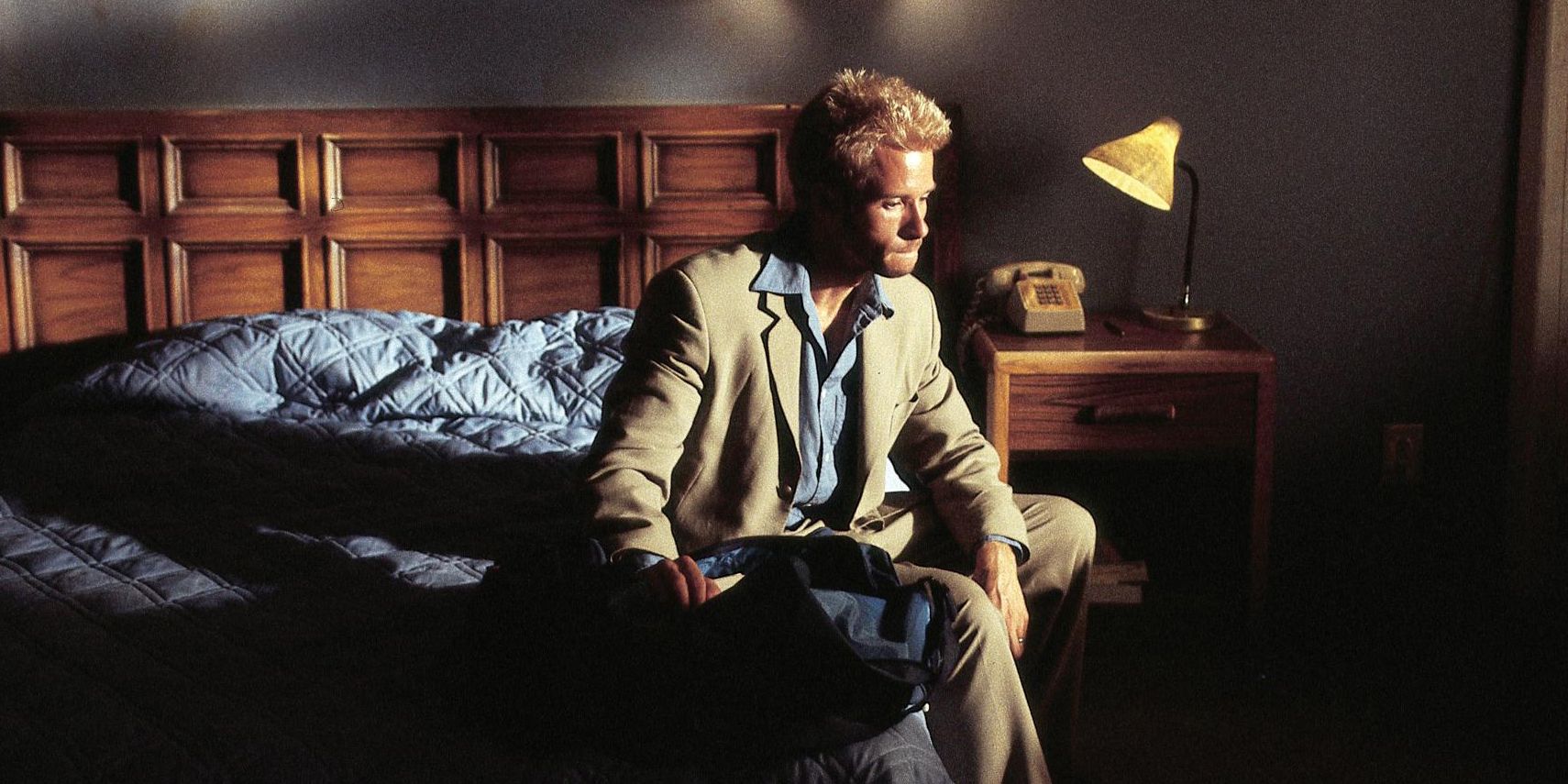 Memento - 2000 Christopher Nolan film - featuring Guy Pearce