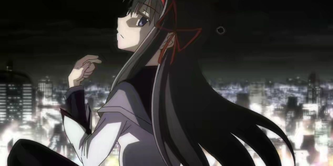 Homura looking over her shoulder in Madoka Magica