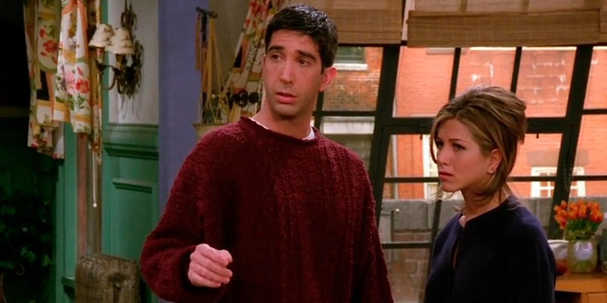 Ross and Rachel standing in her apartment - Friends