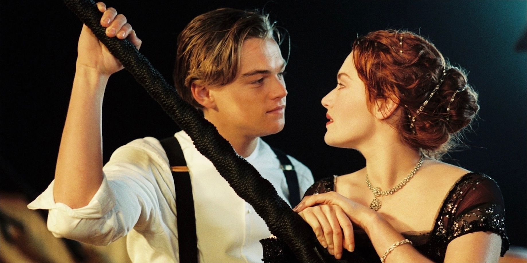 TITANIC 1997 JAMES CAMERON JACK AND ROSE - Leonardo DiCaprio and Kate Winslet