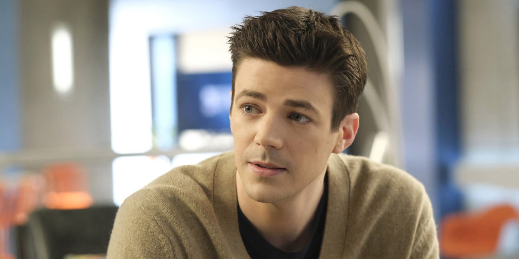 The Flash Showrunner Eric Wallace Dishes On Directing And The Season Finale