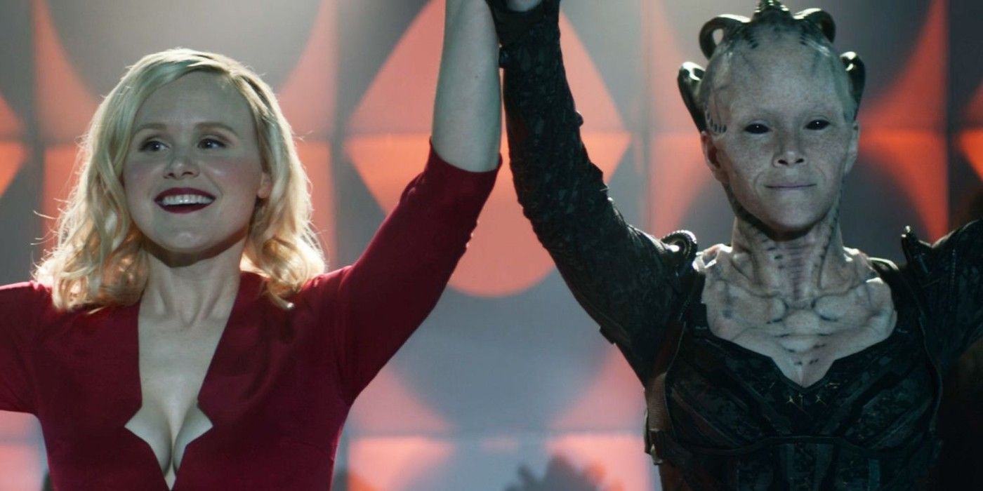 Allison Pill as Jurati and Annie Wersching as Borg Queen of the Paramount+ original series STAR TREK: PICARD