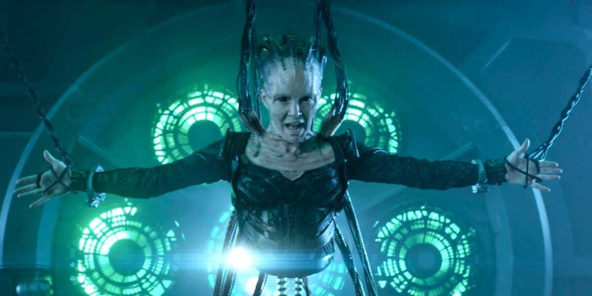 who played the borg queen