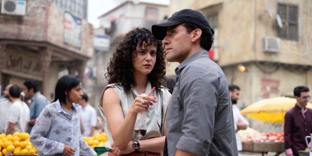 Layla, played by May Calamawy, and Marc Spector / Steven Grant, played by Oscar Isaac, in Cairo, Egypt. 