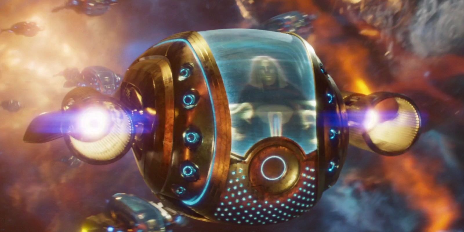 A sovereign space fighter flying in space in the MCU/GotG.