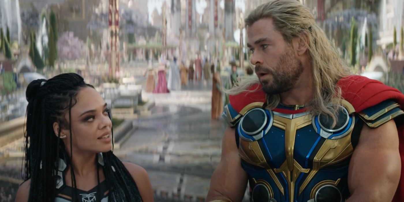 Valkyrie and Thor chatting in Love And Thunder 