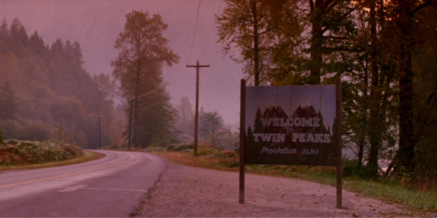 Twin Peaks' road sign