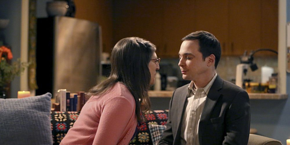 Amy and Sheldon at Amy’s apartment on her birthday in The Big Bang Theory