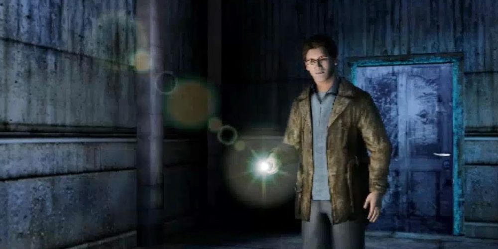 Harry Mason, the protagonist of Silent Hill: Shattered Memories, shining his flashlight
