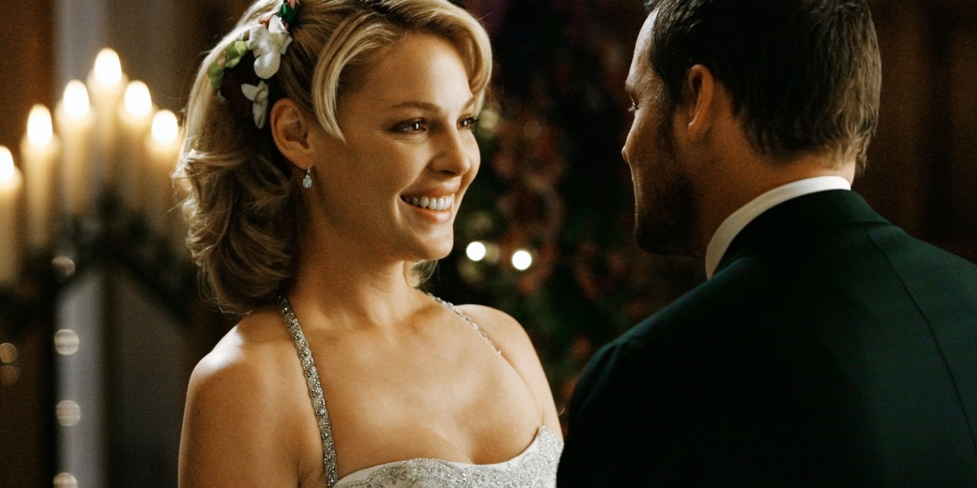 Izzie Stevens and Alex Karev exchange vows at their wedding in Grey's Anatomy.