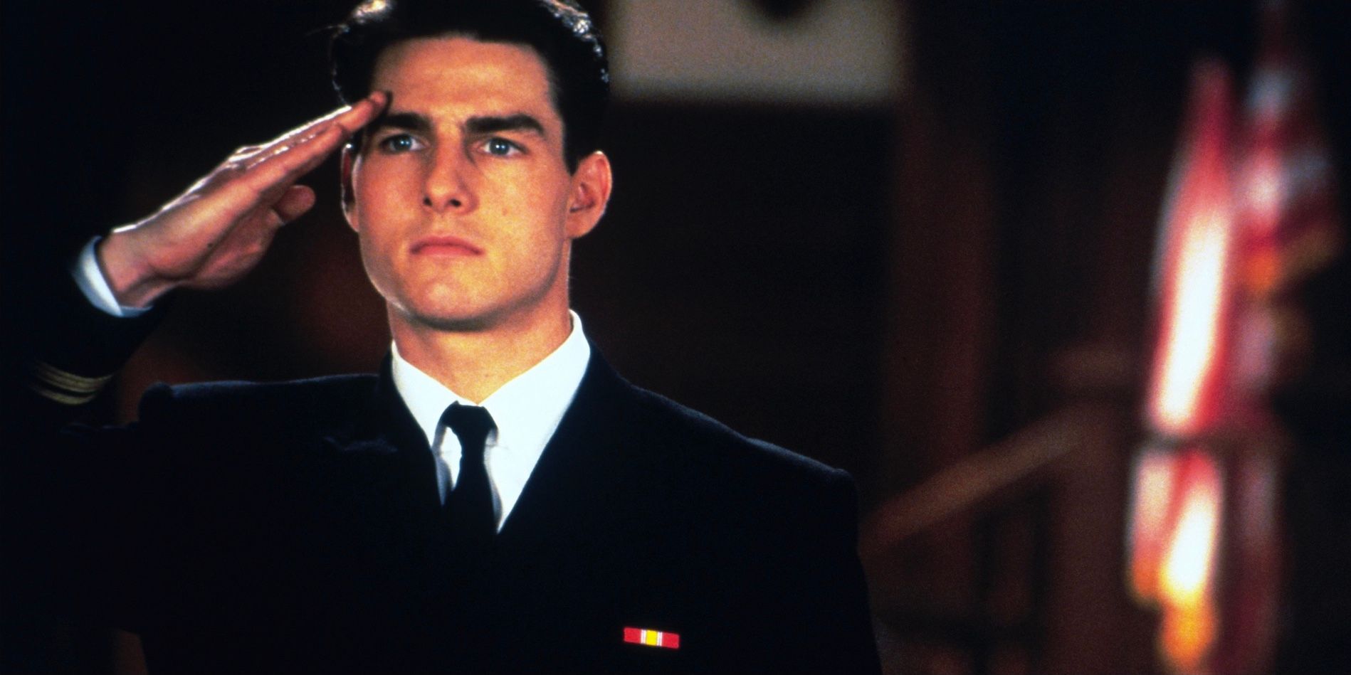 TOM CRUISE AS Lieutenant Daniel Kaffee In A Few Good Men (1992) SALUTING IN A COURT ROOM