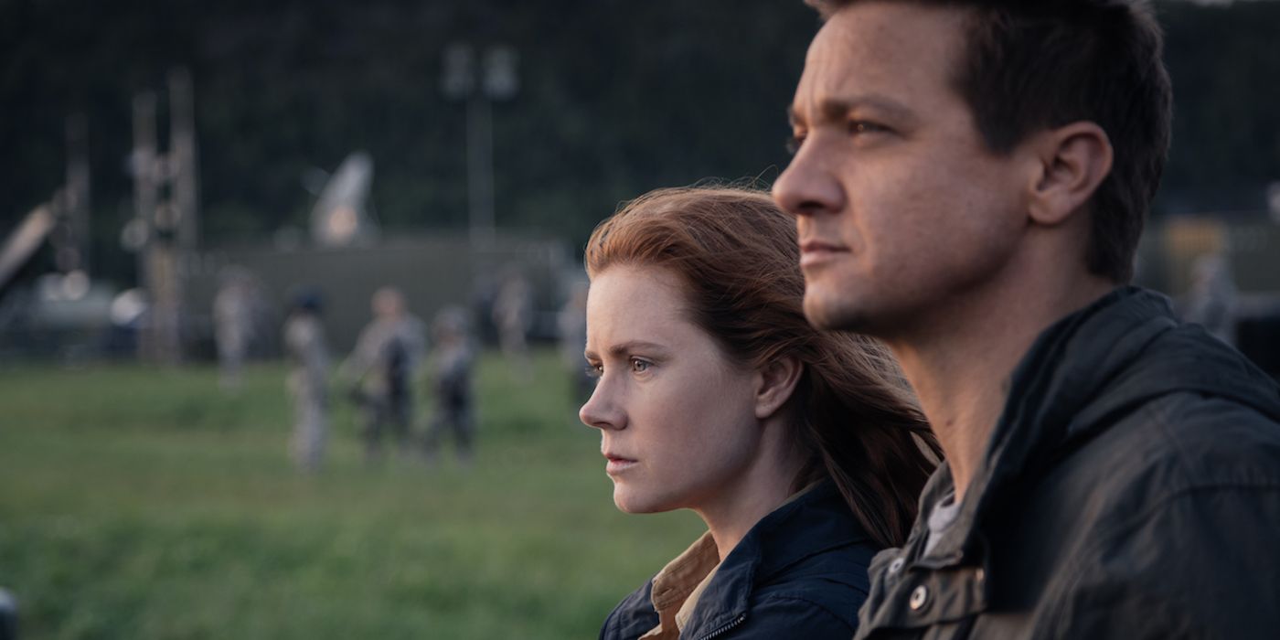 Amy Adams and Jeremy Renner from Arrival wait to make contact with the extraterrestrials.