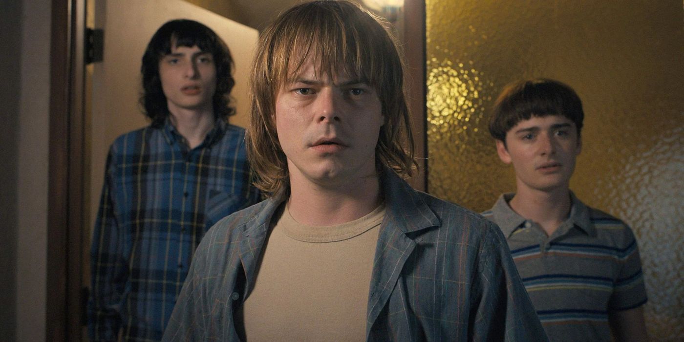 Jonathan, Will, and Mike in Stranger Things.