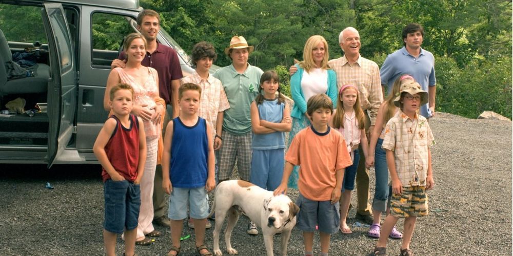 Cheaper by the Dozen 2: The Baker family standing together