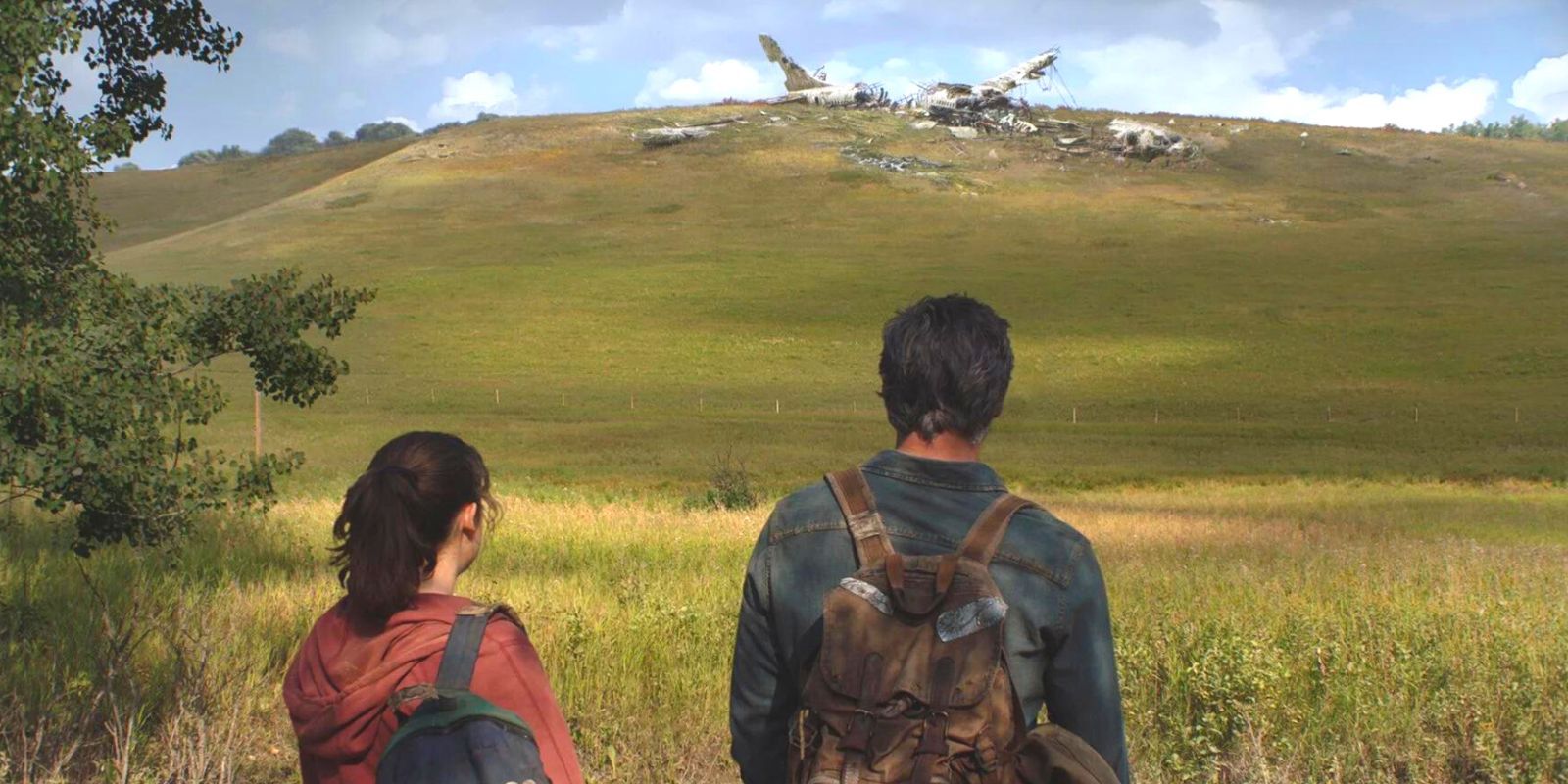 Joel and Ellie look at a crashed plane on HBO's The Last of Us