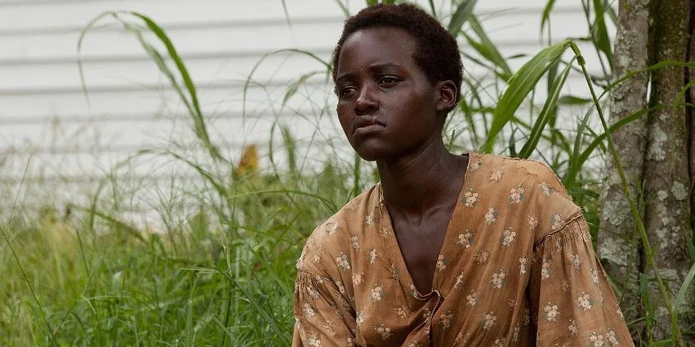 Patsey cries after being whipped 12 Years A Slave