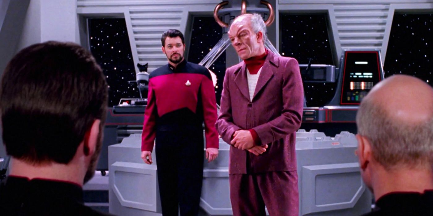 Riker and Picard on the holodeck in A Matter of Perspective