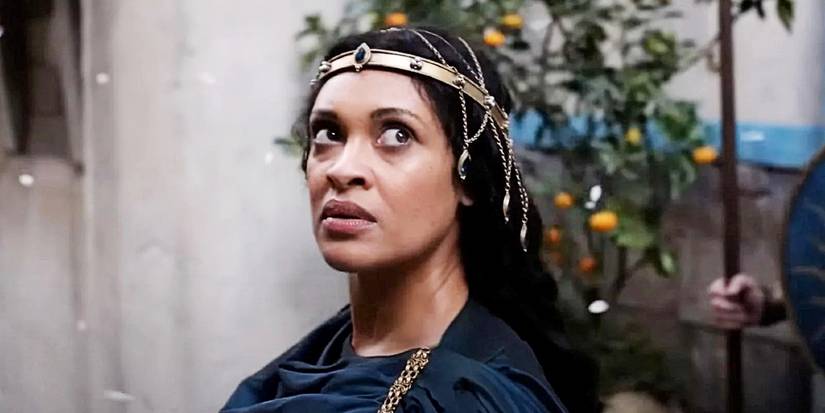 Míriel looks up suspiciously on The Rings of Power