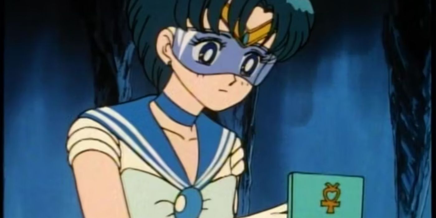 Sailor Mercury looks at a personal computer