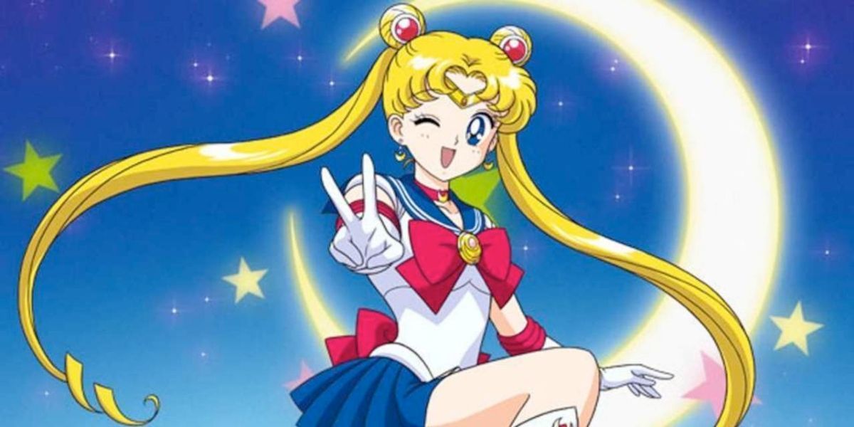 Usagi is posing as Sailor Moon in Sailor Moon.