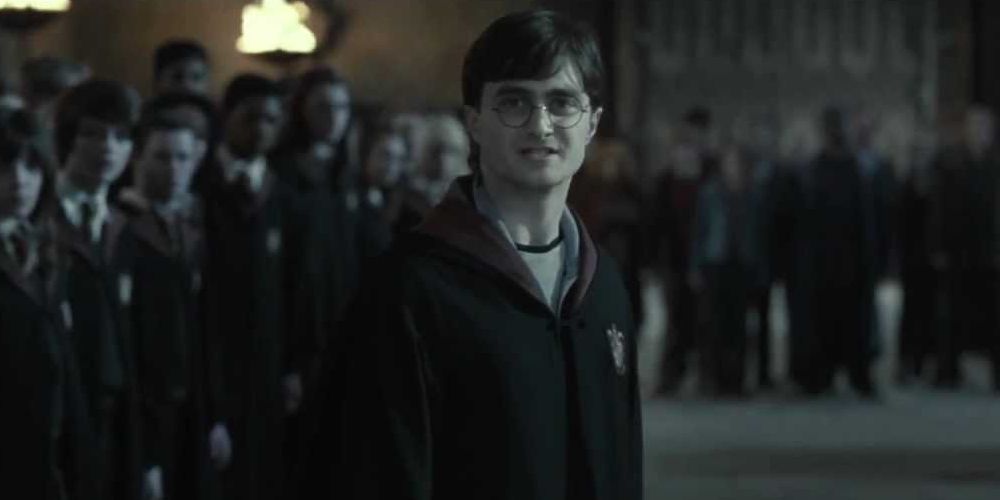 10 Harry Potter Scenes Everyone Forgets Weren't In The Books