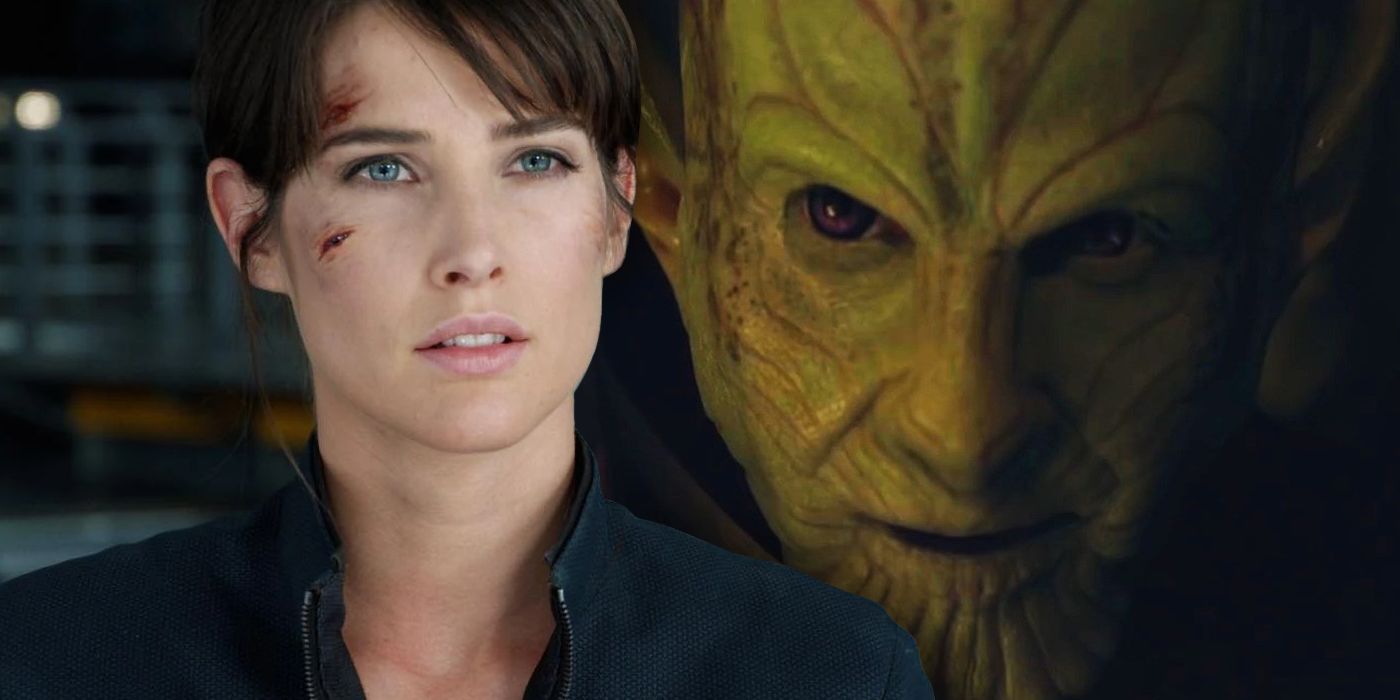 Maria Hill looks injured and concerned with a Skrull behind her in Secret Invasion.