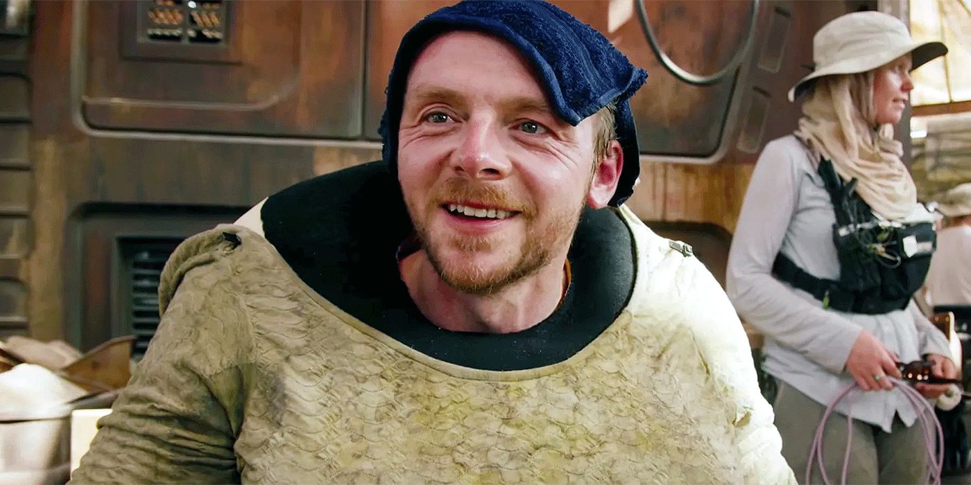 Simon Pegg on the set of Star Wars: The Force Awakens