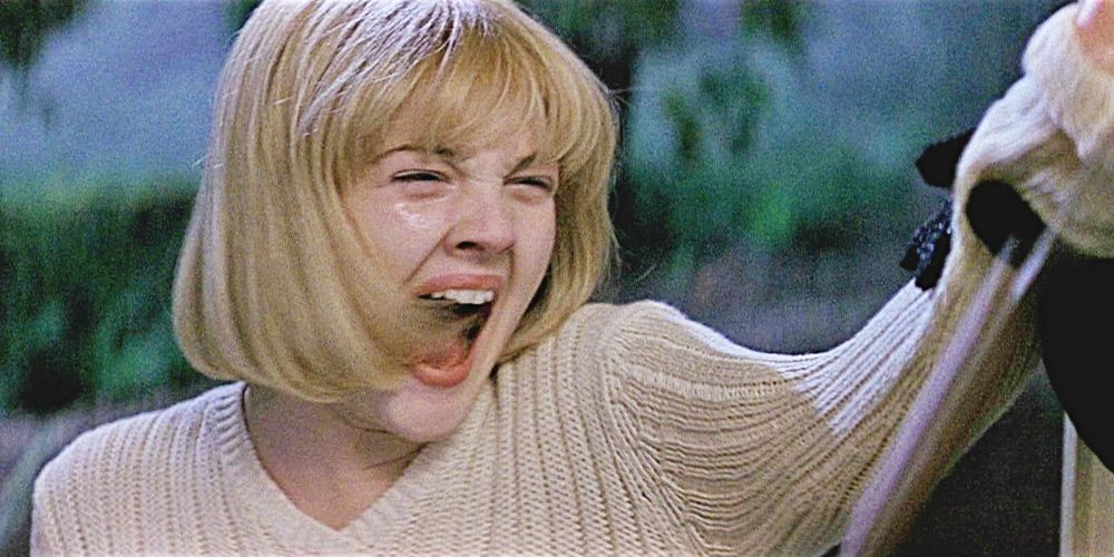 Casey Becker attacked by Ghostface in Scream movie